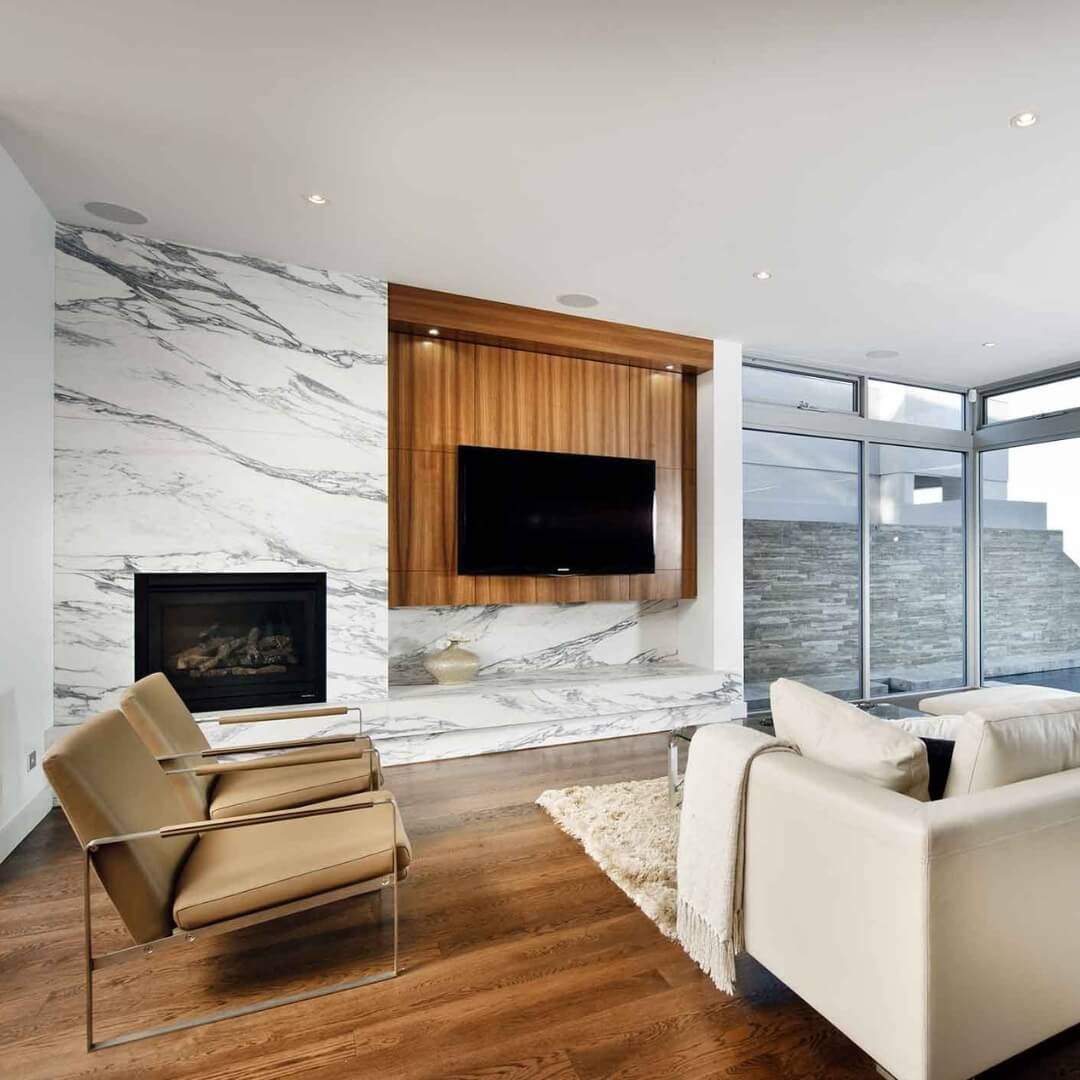 Bernini and Zuccari Stone Tile Wall in Lounge